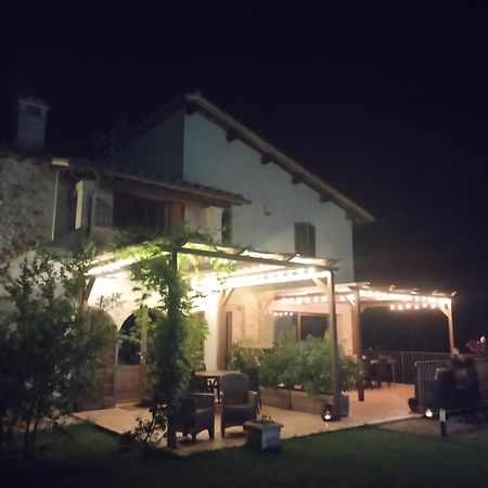 Casale Mille E Una Notte Перуджа Экстерьер фото