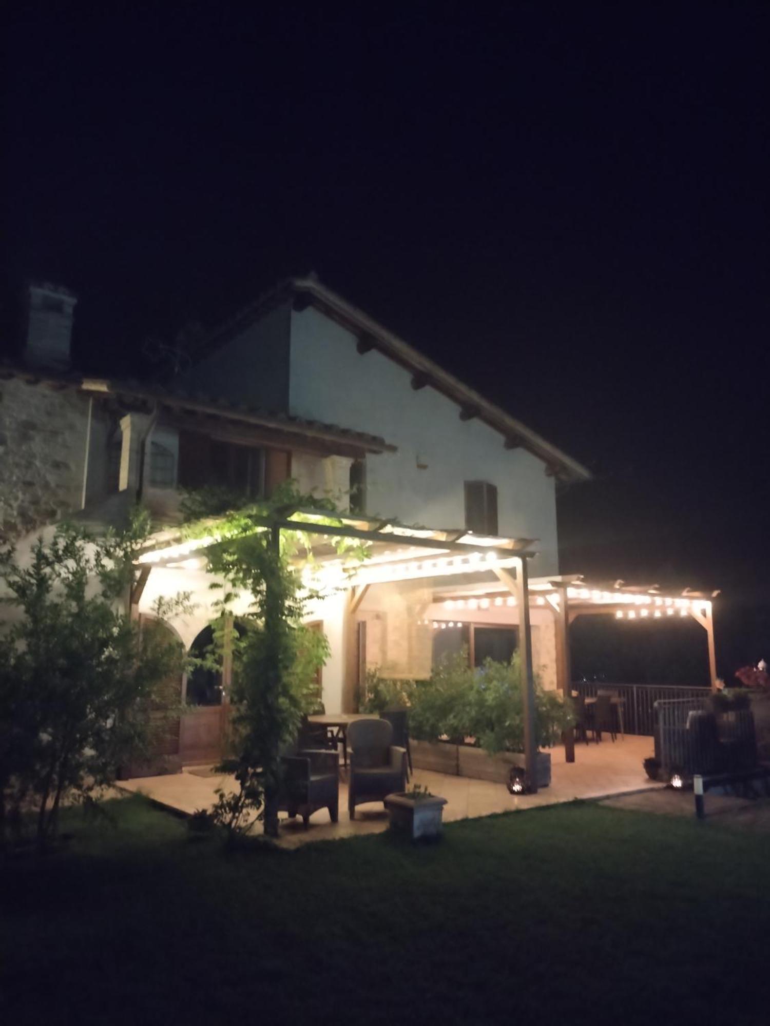 Casale Mille E Una Notte Перуджа Экстерьер фото