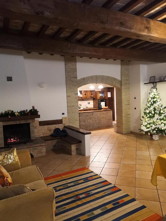 Casale Mille E Una Notte Перуджа Экстерьер фото